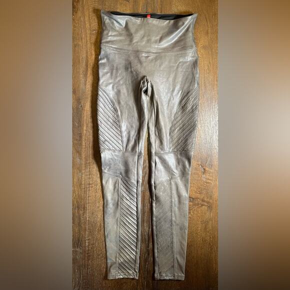 SPANX Faux Leather Moto Leggings, Size Medium - Picture 2 of 8